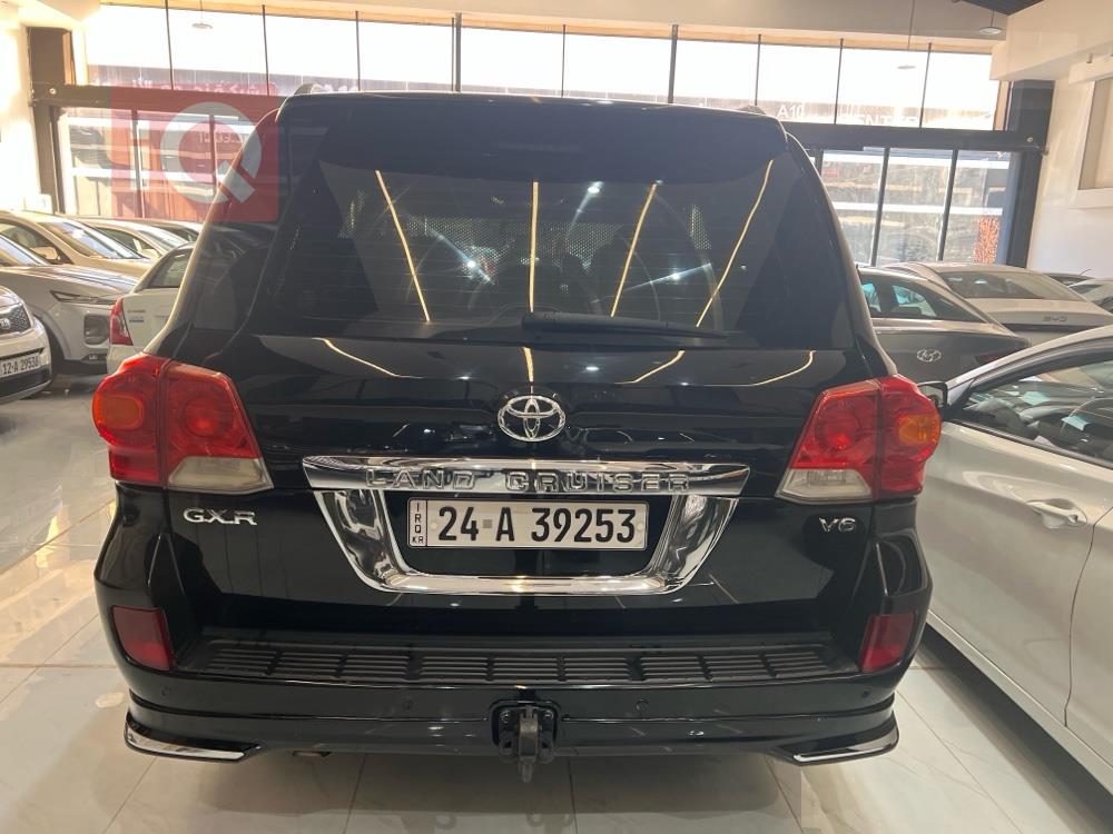 تويوتا لاندكروزر